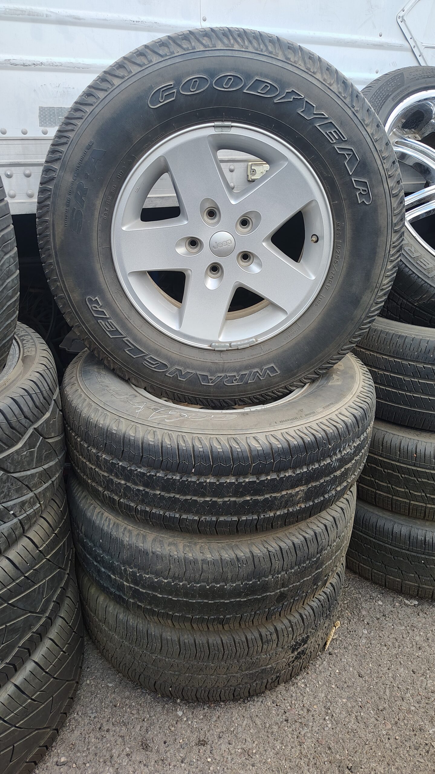 JEEP 17″ Wrangler (2007-2017)